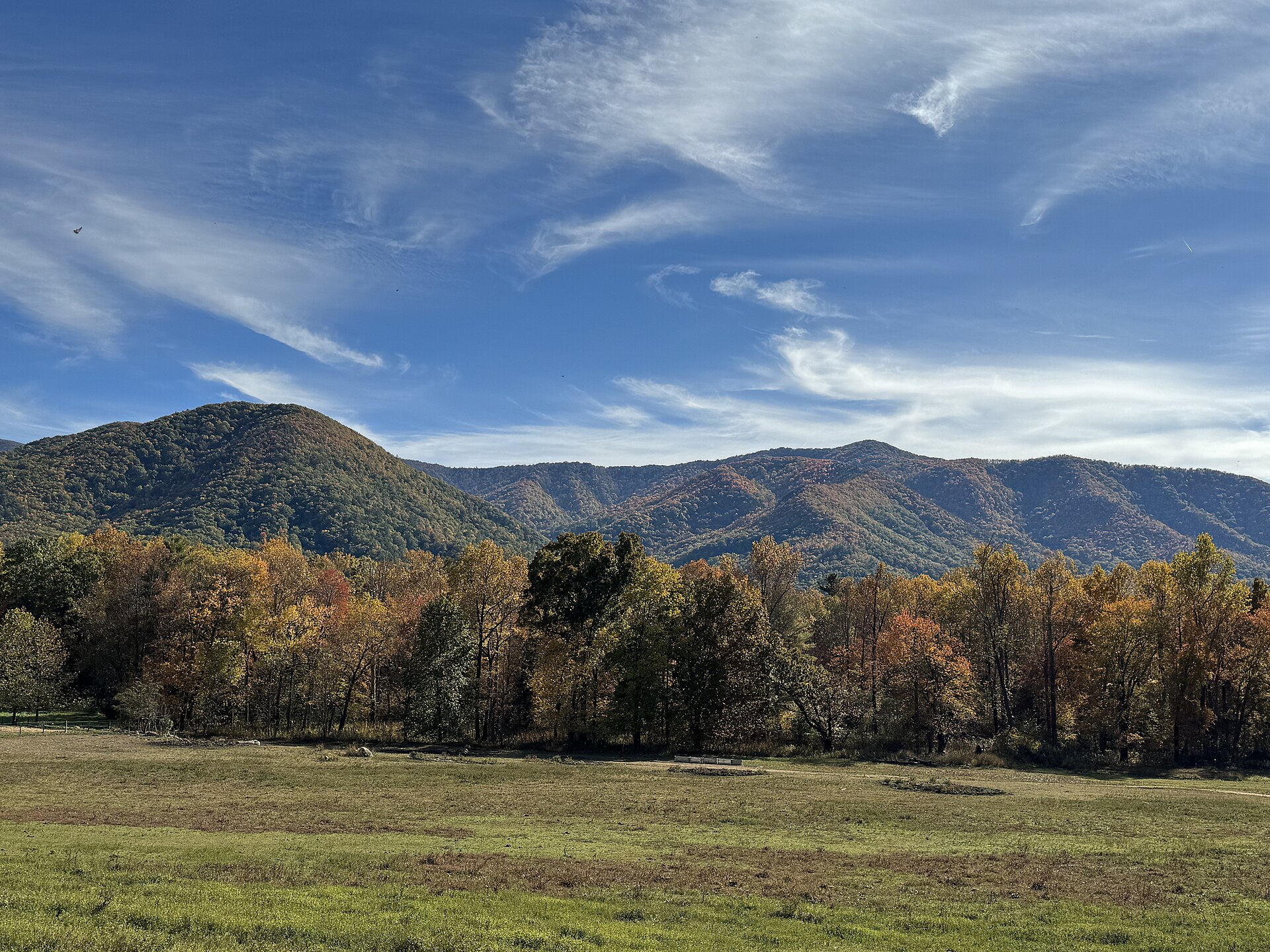 Cove Creek Overlook — sample cabin listing at Smoky Mountain Ridge